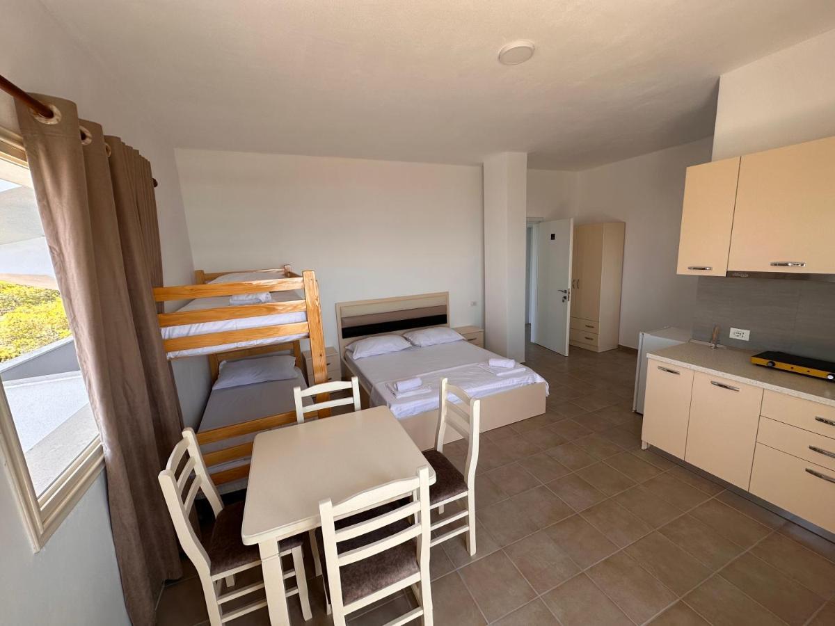 Vila Relax Aparthotel Shëngjin